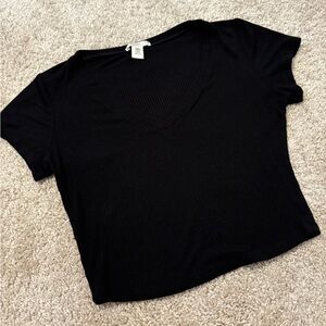 Bozzolo Black V-Neck Crop Top, Large